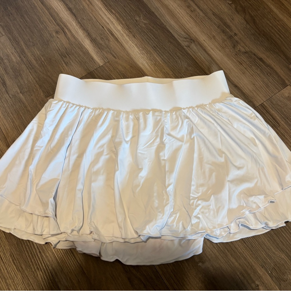 Elegant White Women's Skirt
